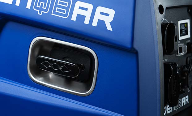 With the DENQBAR DQ-2100 Inverter Power Generator convenient start-up via cable pull